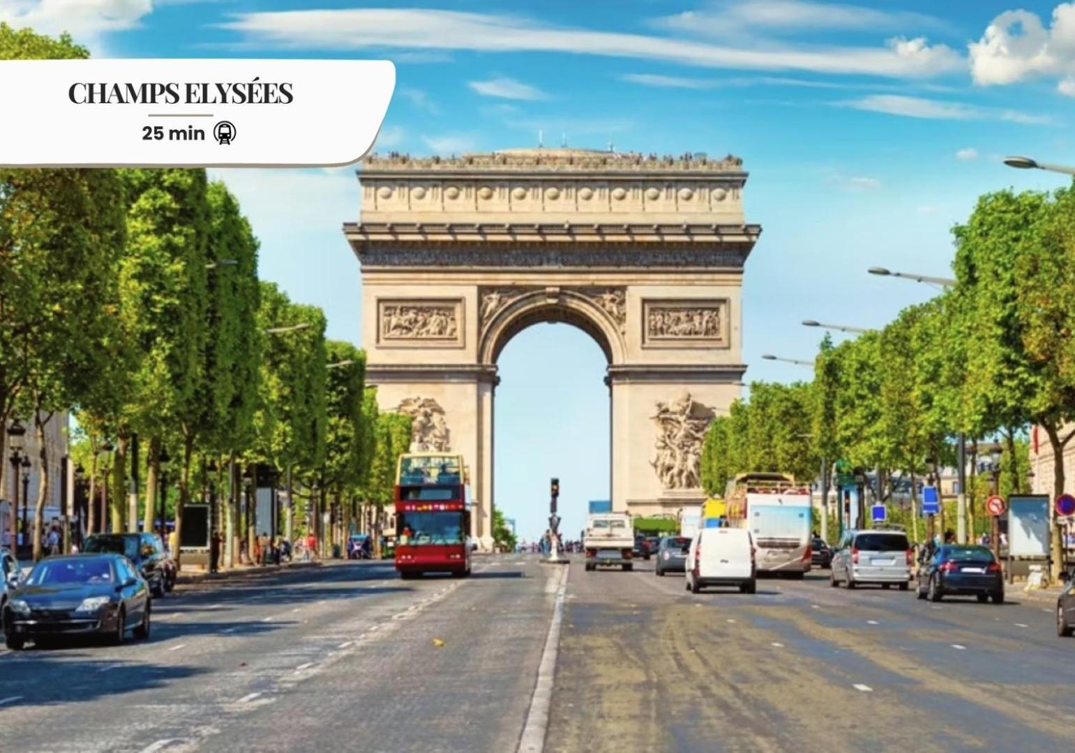 141 Klein - Superbe A Paris. * Parigi